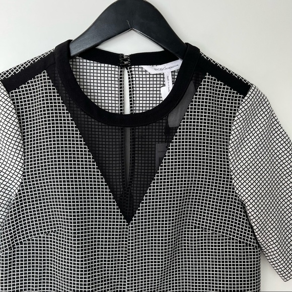 NWT BCBGeneration Black White Checkered Shift Dress. Size XXS - Picture 7 of 10
